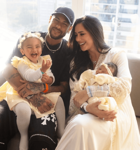 鼎牛网 内马尔官宣第四个孩子出生：期待和你共度新的篇章